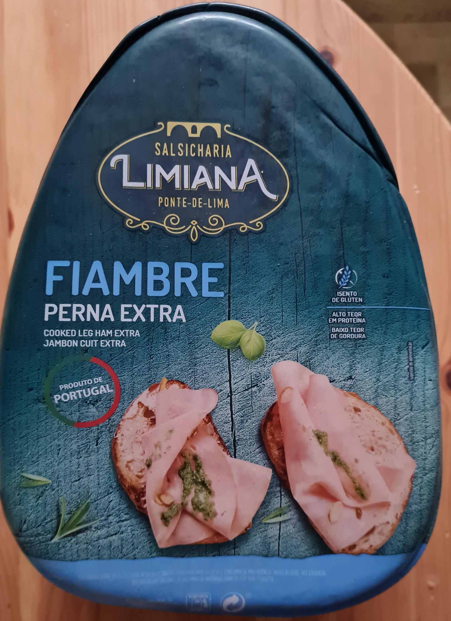 Ham(sliced 250g) - L&B Portuguese ham-a great type of processed cold meat,often used sliced in sandwiches Ham 3.5 Ham(sliced 250g) #
