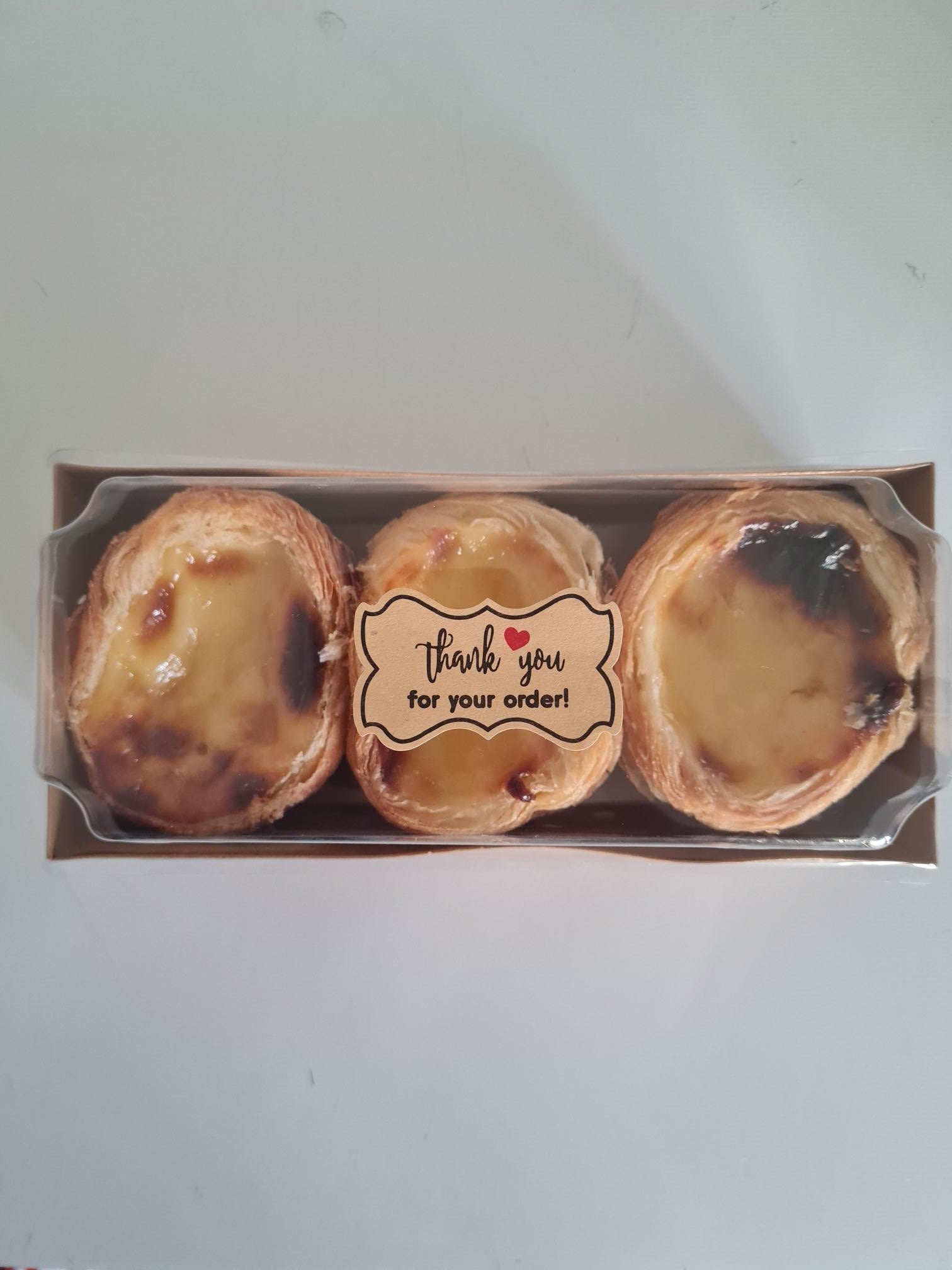 Pastel de nata 3units - L&B Portuguese egg custard tart pastry, crisp,creamy and decadently creamy. Experience the iconic taste of Portugal with our pastel de nata are the perfect balance of sweet, creamy, and crisp-a treat loved across the globe.  4.0 Pastel de nata 3units   #