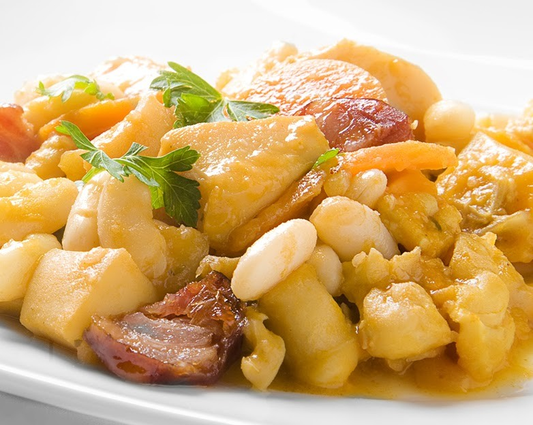 2Kg Dobrada(2Kg tripe and bean stew) - L&B A hearty Portuguese classic in a generous 2kg tray! Dobradinha features tender tripe, white beans, chouriço, and aromatic spices, slow-cooked to perfection – perfect for sharing with family and friends. Ready meals 20.0 2Kg Dobrada(2Kg tripe and bean stew)   #